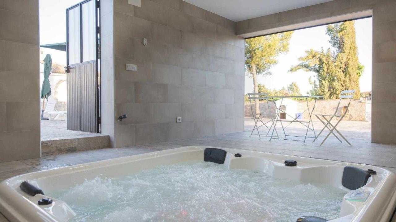 Villa Las Tres Hermanas Albarreal De Tajo By Toledo Ap Exteriör bild